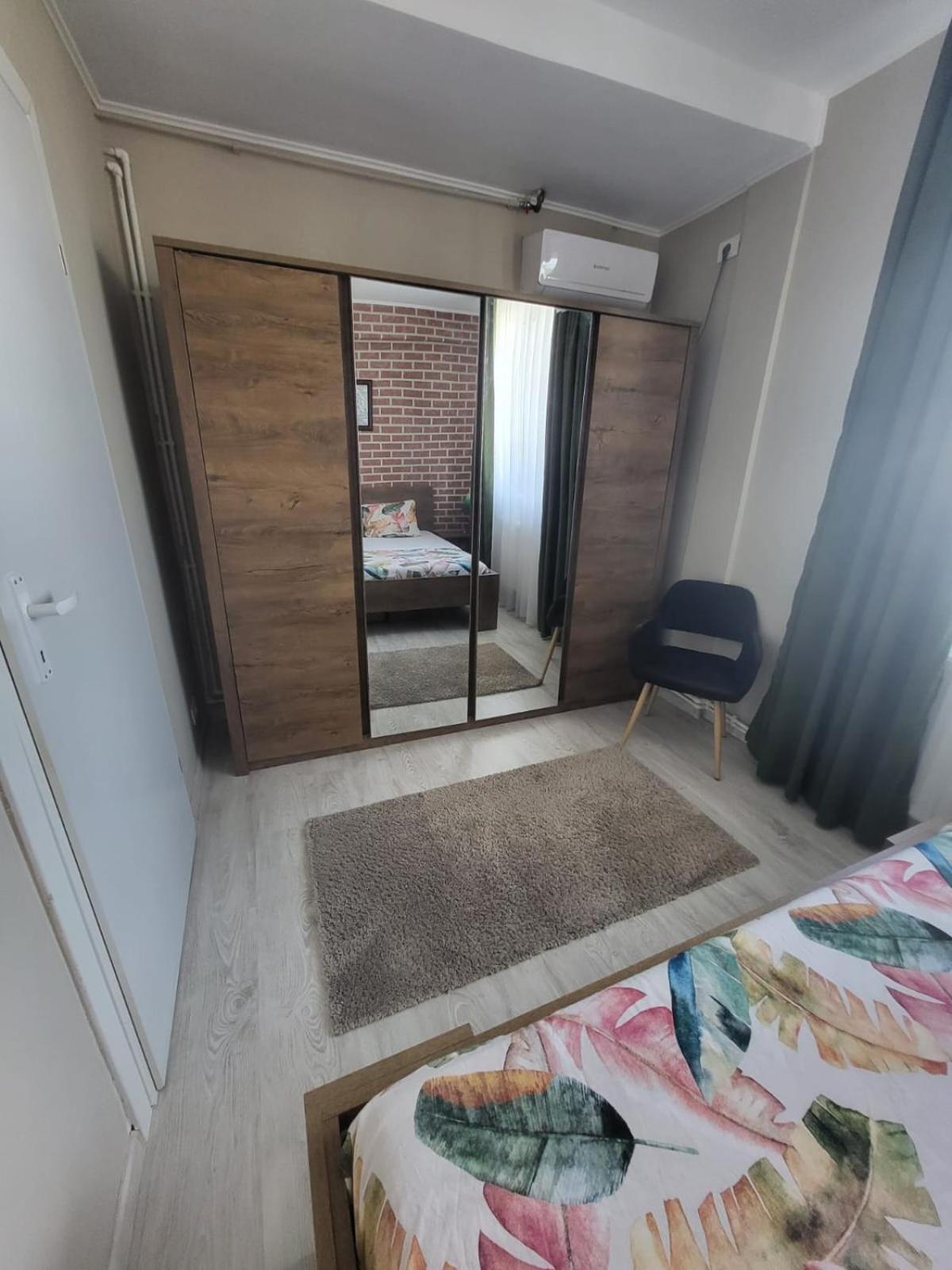 Demure Terrace Apartment Bucharest Exterior photo